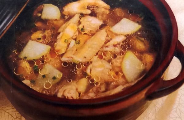 清炖土鸡