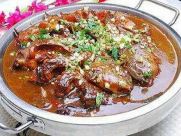红烧鱼块